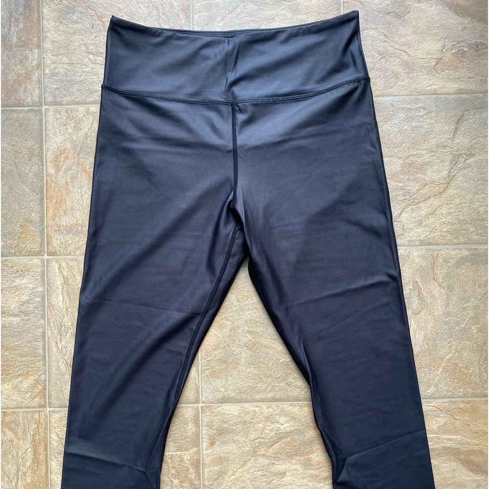 Womens Zyia Black Metallic Leggings